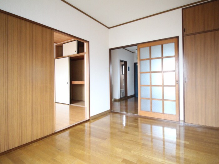 物件内観写真9　(居室)