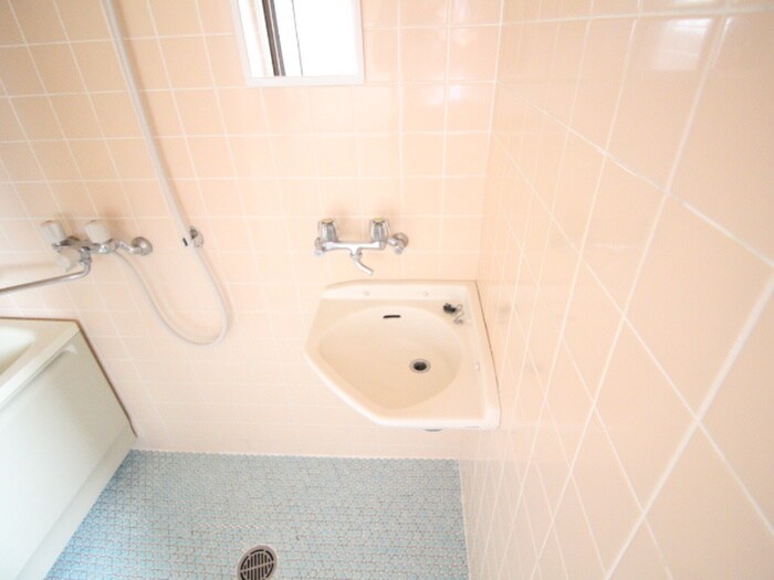 物件内観写真15　(洗面)