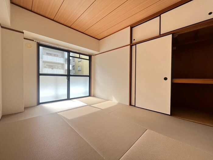 物件内観写真18　(居室)