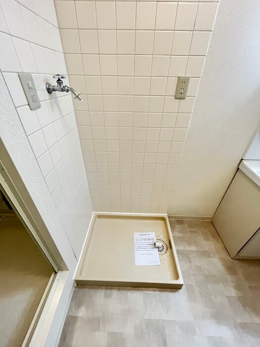 物件内観写真20　(洗濯機置場)