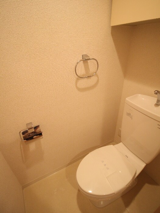 物件内観写真12　(トイレ)