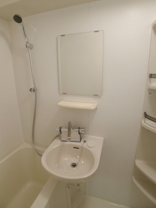 物件内観写真13　(洗面)