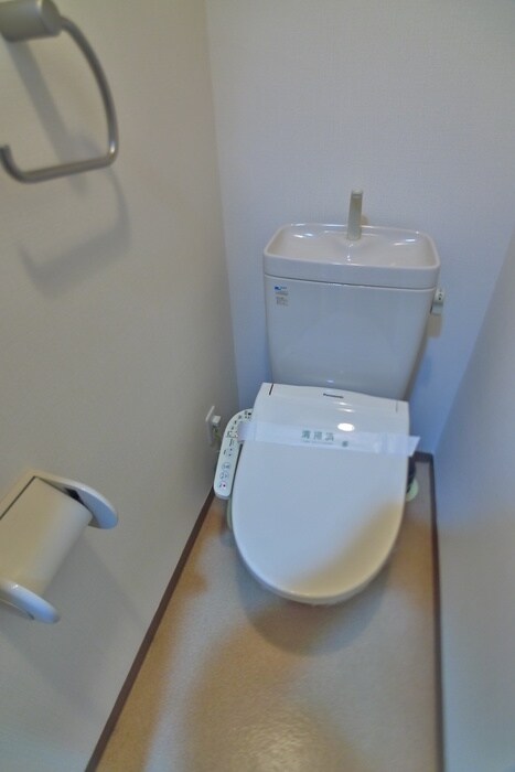 物件内観写真16　(トイレ)