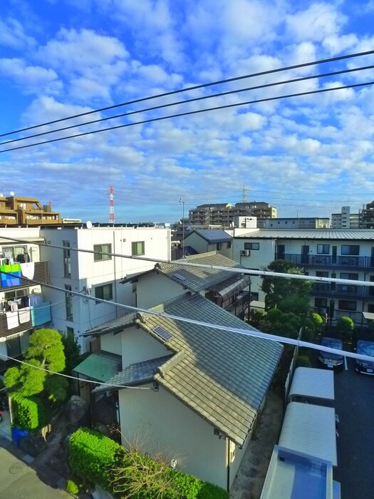 物件内観写真17　(室内からの展望)