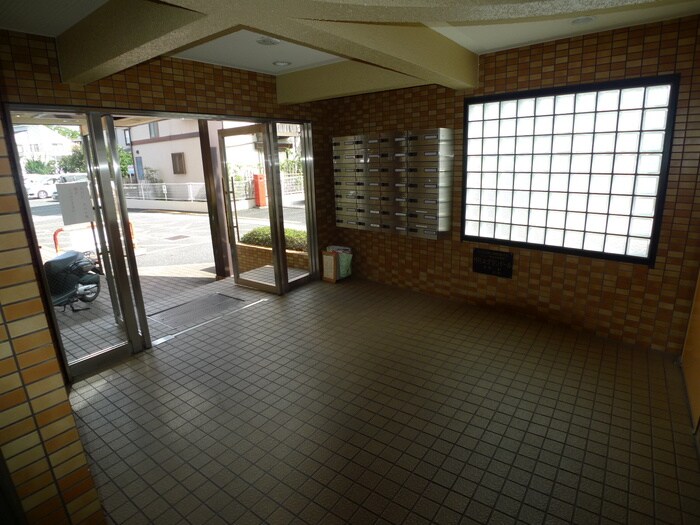 物件外観写真5　(建物設備)