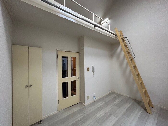 物件内観写真7　(居室)