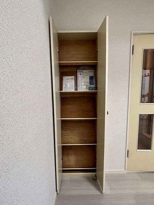 物件内観写真12　(靴箱)