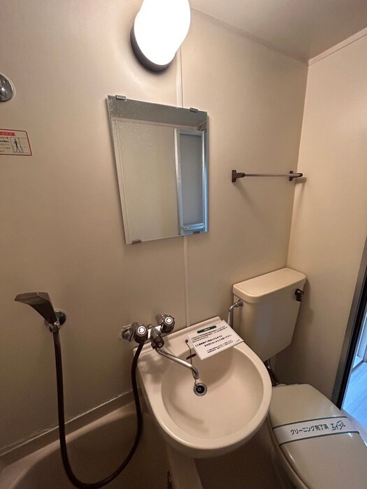 物件内観写真13　(洗面)