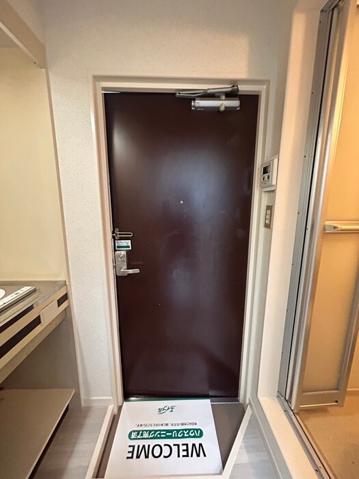 物件内観写真20　(玄関)