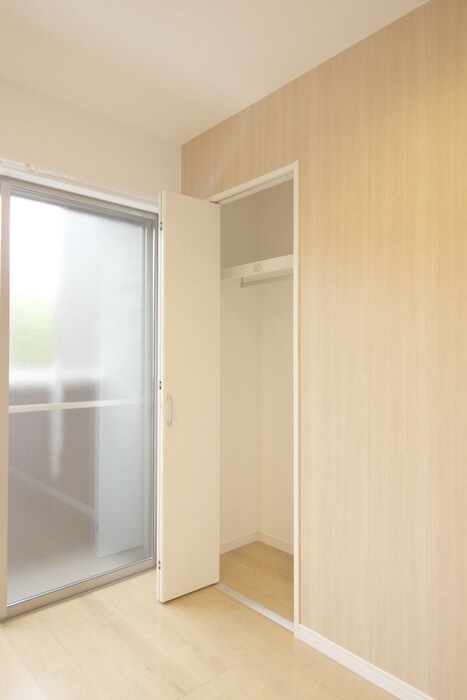 物件内観写真13　(収納)