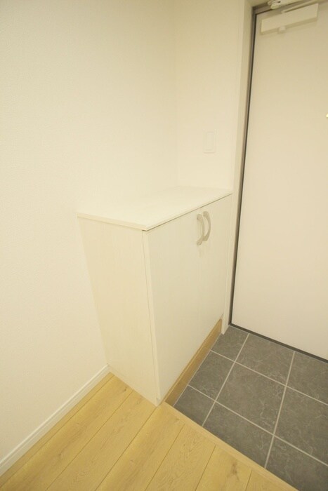 物件内観写真17　(靴箱)