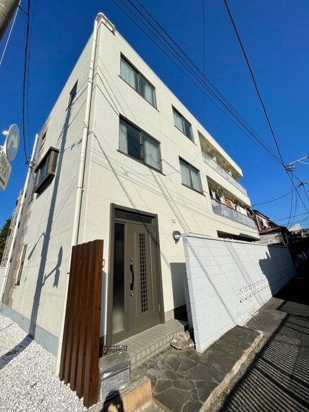 西が丘メゾンエム外観写真