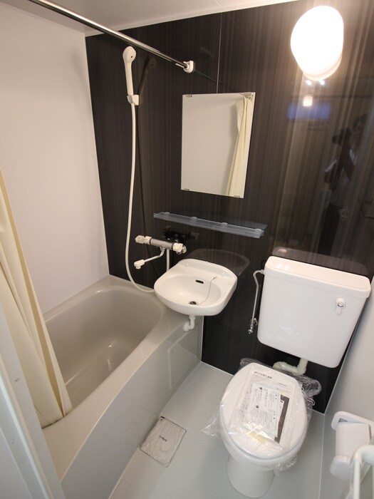 物件内観写真9　(バス／シャワールーム等)