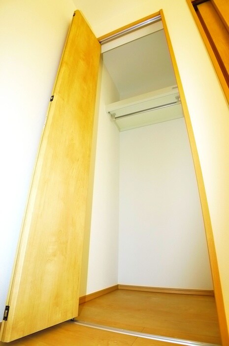 物件内観写真10　(収納)