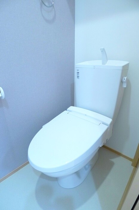 物件内観写真16　(トイレ)