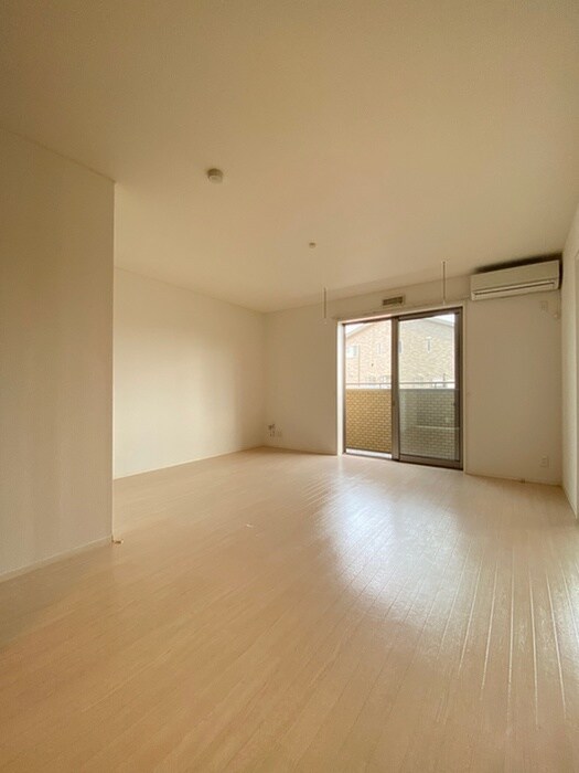 物件内観写真8　(廊下)