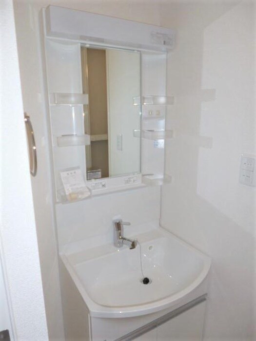 物件内観写真11　(洗面)