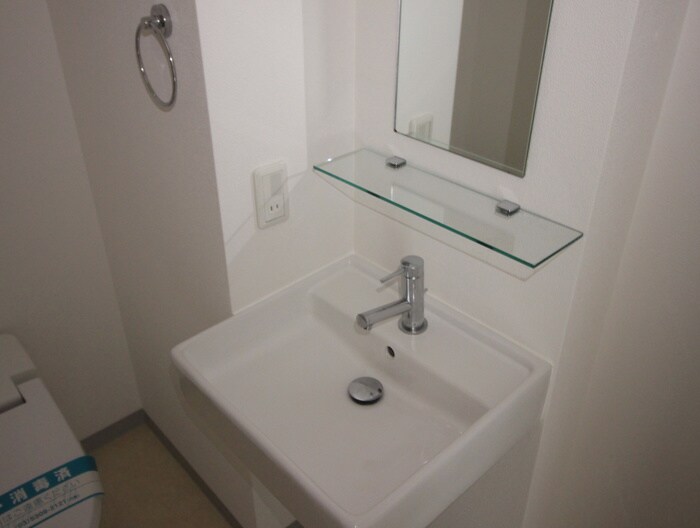 物件内観写真12　(洗面)