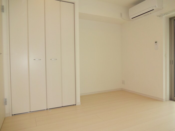 物件内観写真13　(居室)