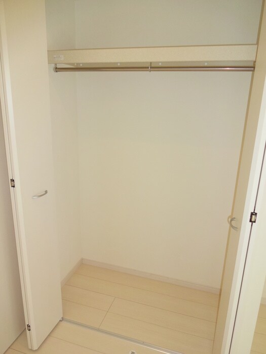 物件内観写真20　(収納)