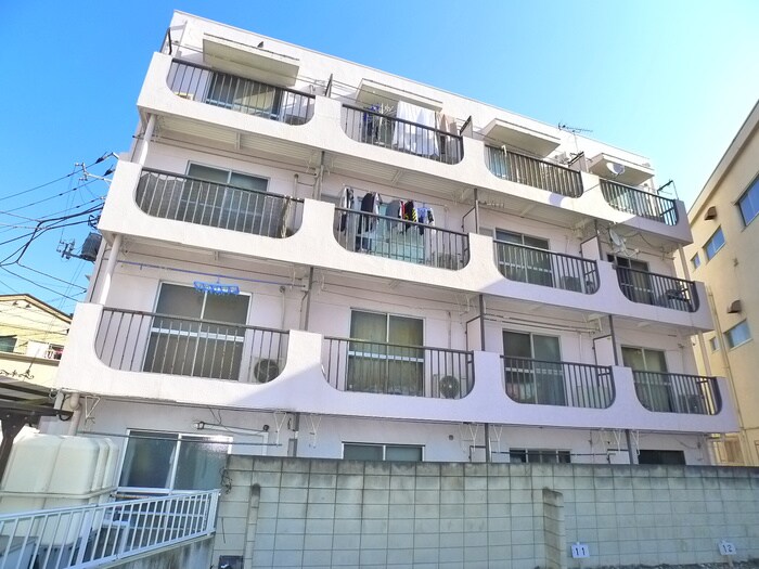 白金ビルの物件外観写真