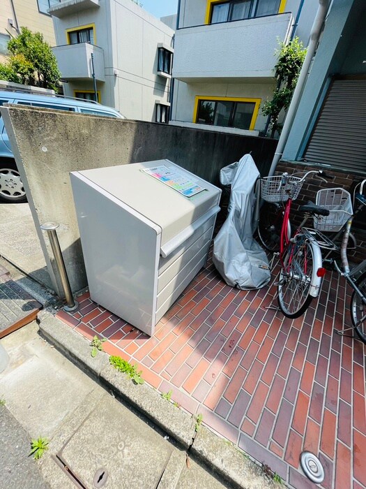 物件外観写真4　(建物設備)