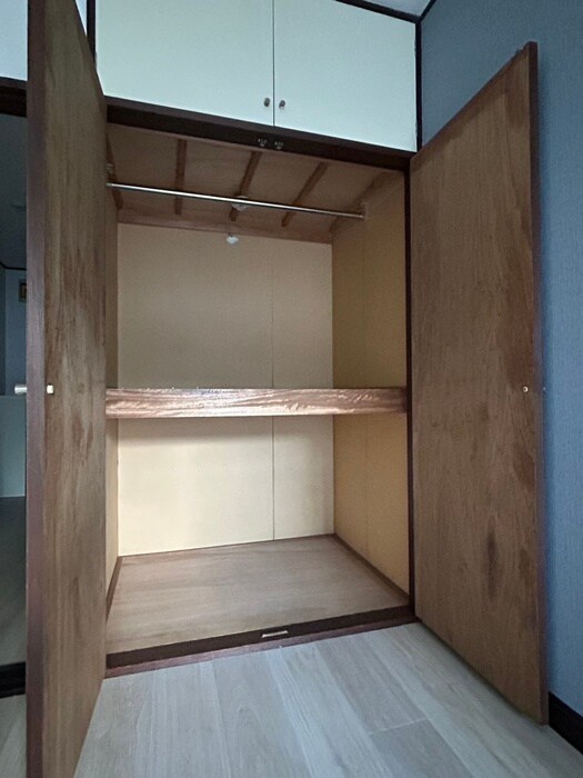 物件内観写真12　(収納)