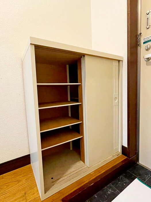 物件内観写真14　(靴箱)