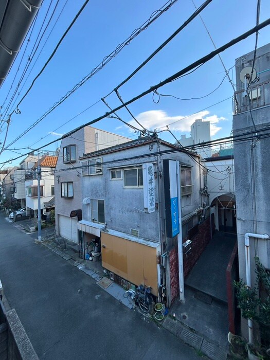 物件内観写真14　(室内からの展望)