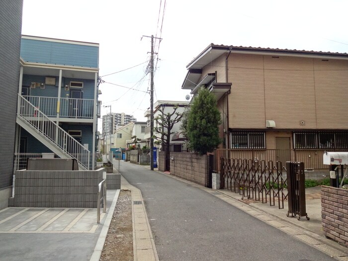 物件外観写真6　(周辺環境)