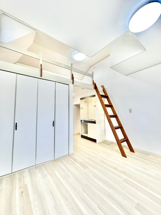 ロフティ永山の居室