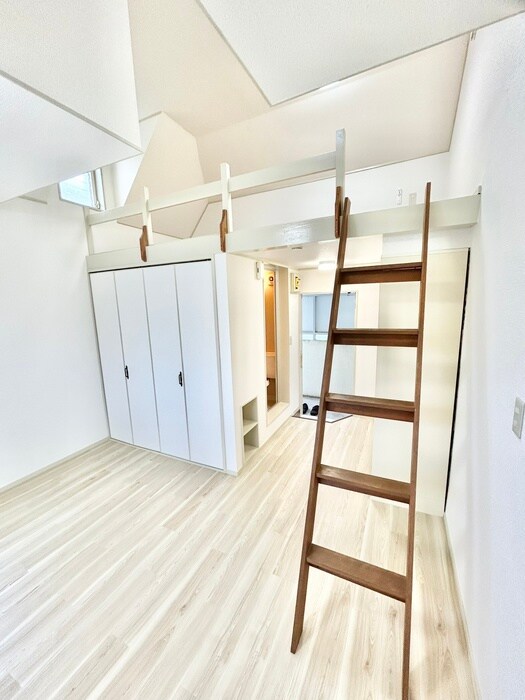 ロフティ永山の居室