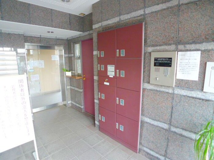 物件外観写真4　(建物設備)