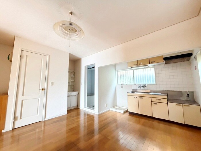 物件内観写真9　(居室)