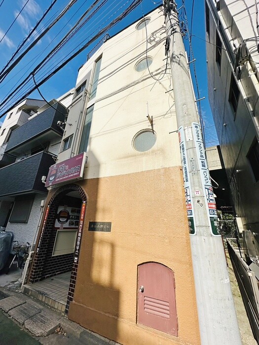 物件外観写真3　(外観写真)