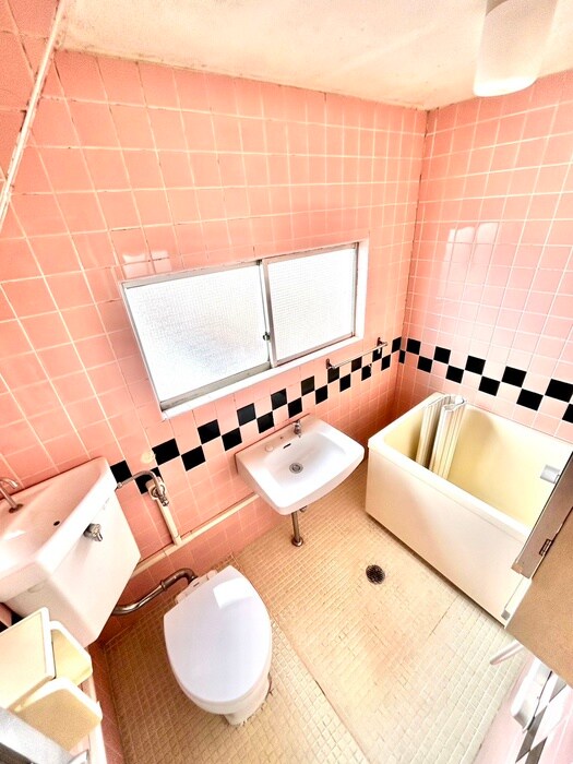 物件内観写真12　(バス／シャワールーム等)