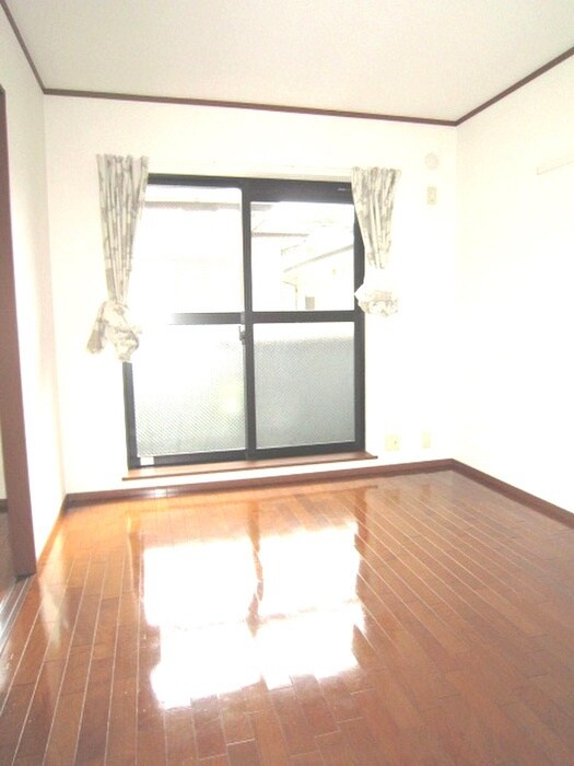 物件内観写真14　(居室)