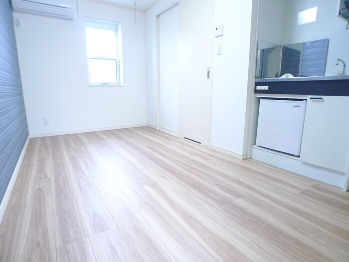 物件内観写真8　(居室)