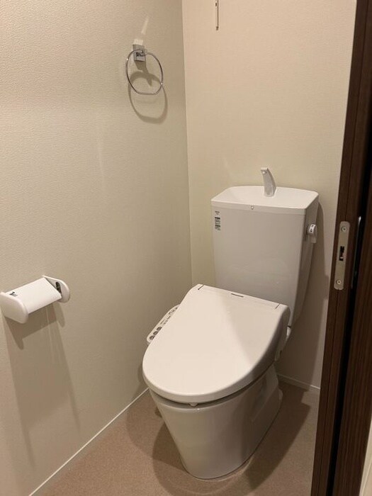 物件内観写真12　(トイレ)