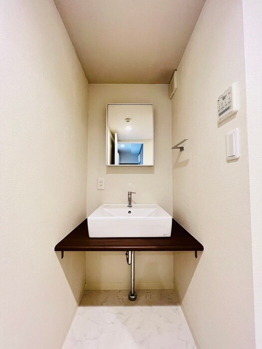 物件内観写真12　(洗面)