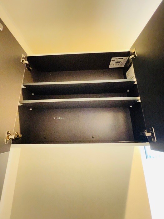 物件内観写真18　(収納)