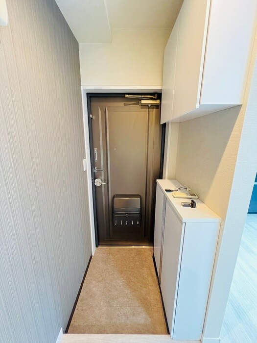 物件内観写真19　(玄関)