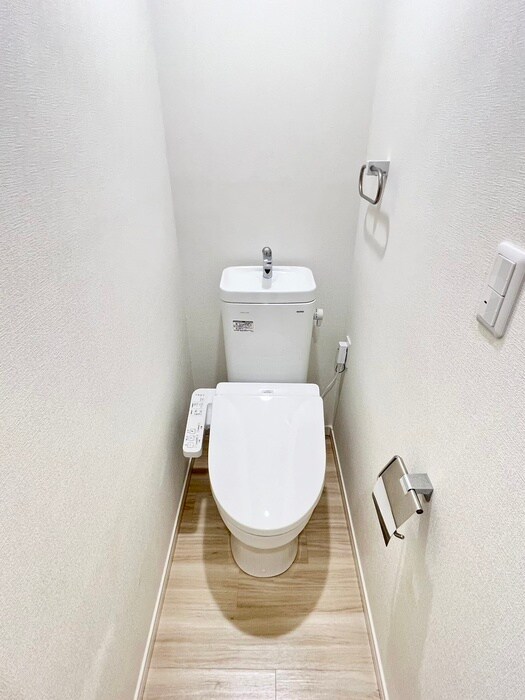 物件内観写真7　(トイレ)