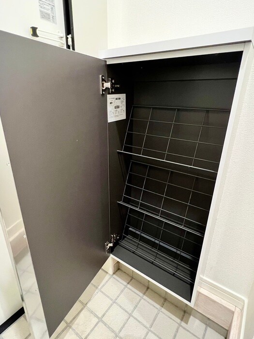 物件内観写真13　(靴箱)