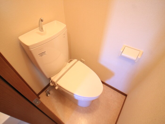 物件内観写真11　(トイレ)