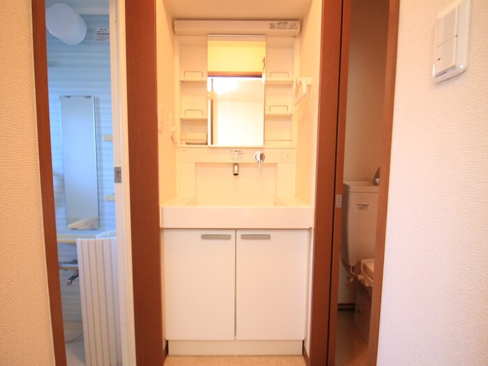 物件内観写真12　(洗面)