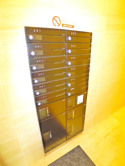 物件外観写真6　(建物設備)