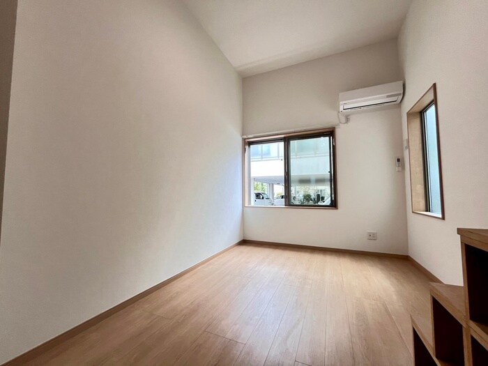 物件内観写真21　(居室)