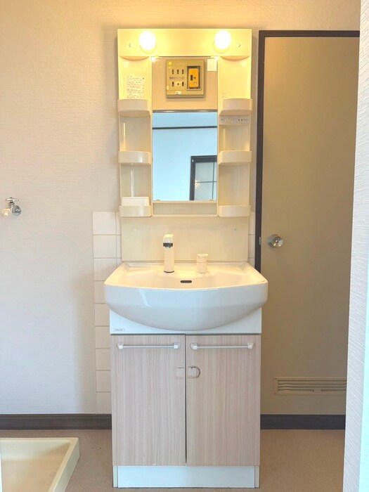 物件内観写真13　(洗面)