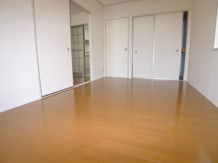 物件内観写真16　(居室)